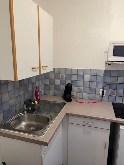 Studio A 2 Minutes De La Gare Apartman Mulhouse Kültér fotó