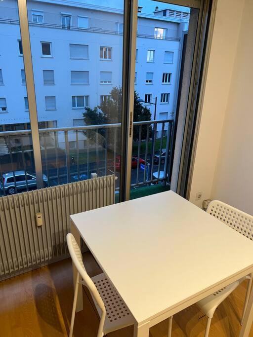 Studio A 2 Minutes De La Gare Apartman Mulhouse Kültér fotó